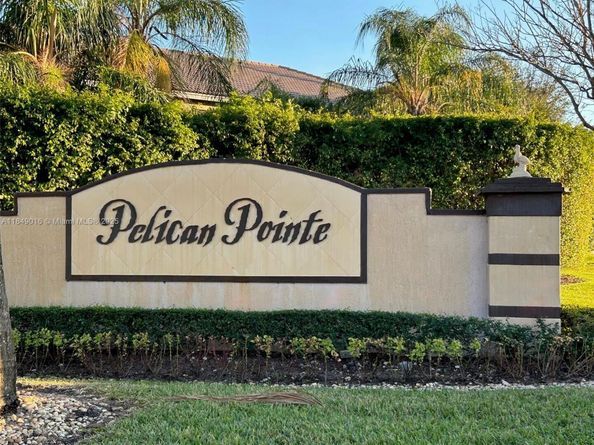 311 SW 120th Ave 311, Pembroke Pines FL 33025