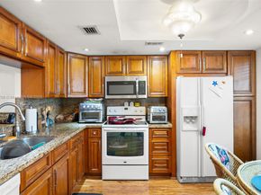 2802 Victoria Way K4, Coconut Creek FL 33066