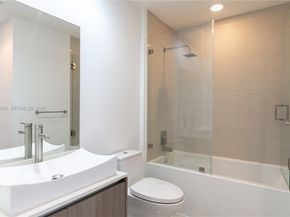 201 SW 17th Rd 303, Miami FL 33129