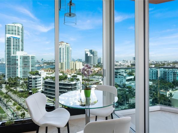 300 S Pointe Dr 1505, Miami Beach FL 33139