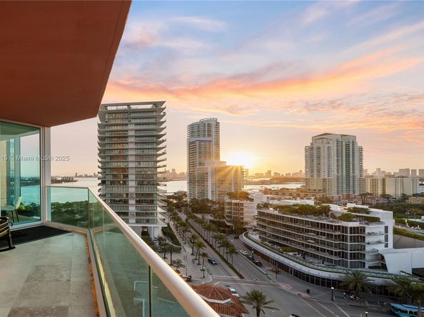 300 S Pointe Dr 1505, Miami Beach FL 33139