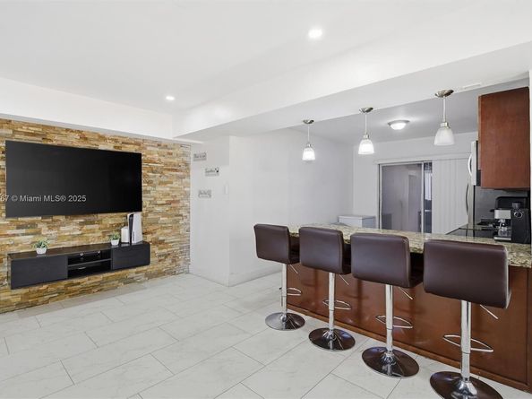 4260 NW 169th Ter, Miami Gardens FL 33055