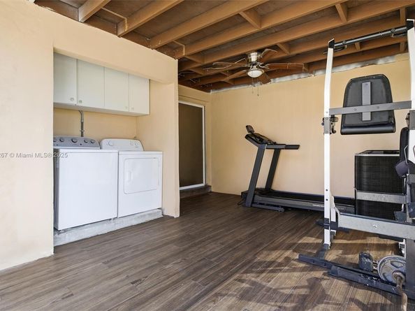 4260 NW 169th Ter, Miami Gardens FL 33055