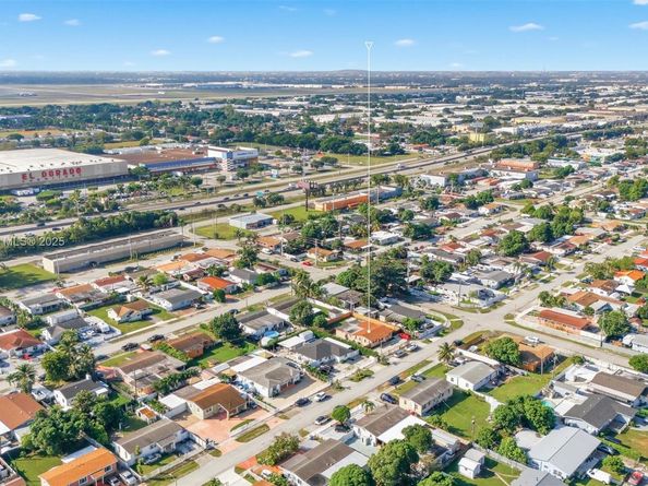 4260 NW 169th Ter, Miami Gardens FL 33055