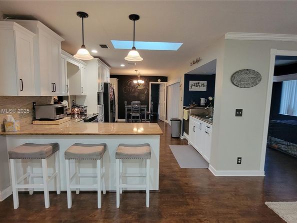 11061 NW 21st St, Coral Springs FL 33071