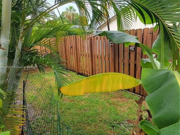 11061 NW 21st St, Coral Springs FL 33071