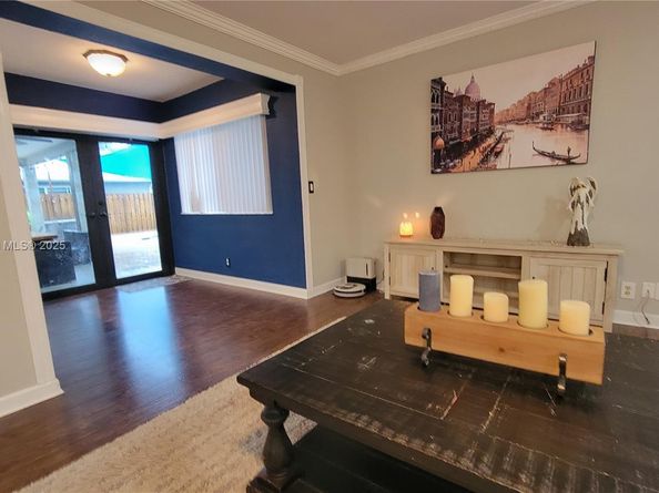 11061 NW 21st St, Coral Springs FL 33071