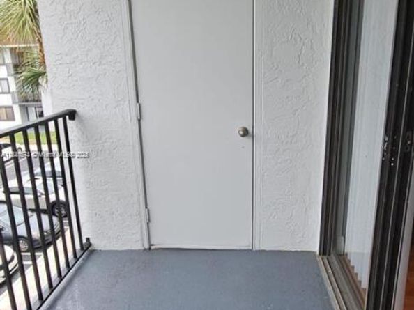 9266 W Atlantic Blvd 1032, Coral Springs FL 33071