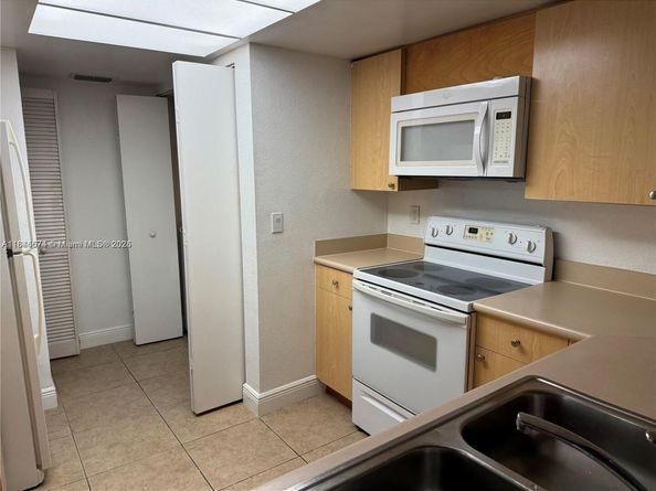 9266 W Atlantic Blvd 1032, Coral Springs FL 33071