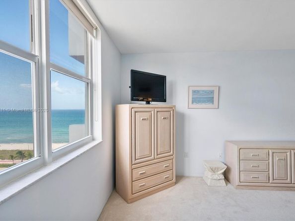 5001 Collins Ave 11F, Miami Beach FL 33140