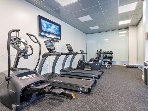 5001 Collins Ave 11F, Miami Beach FL 33140