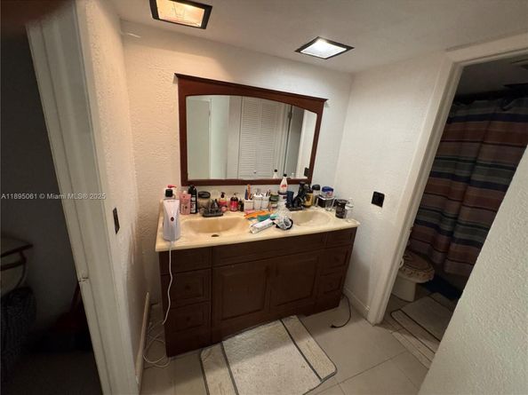 20509 NW 15th Ave 52, Miami Gardens FL 33169