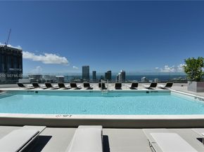 45 SW 9th St 3405, Miami FL 33130