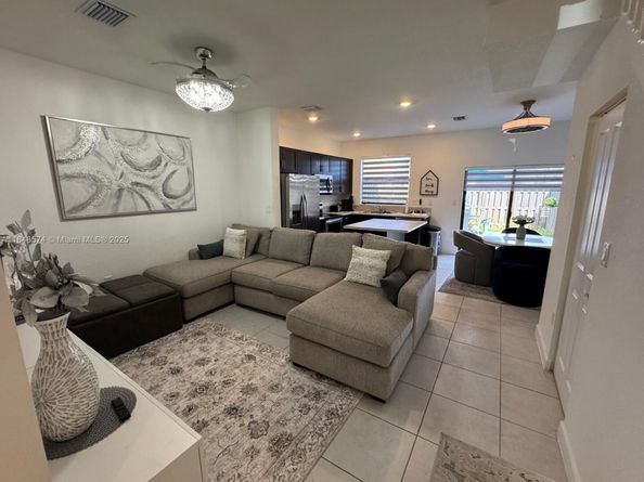 18236 SW 148th Rd, Miami FL 33187