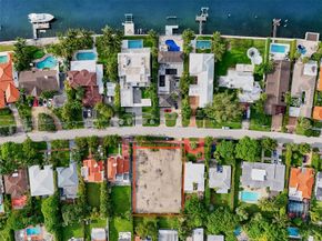 1785 Bay Dr, Miami Beach FL 33141