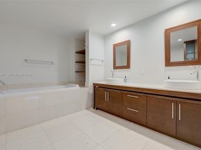 465 Brickell Ave 4301, Miami FL 33131