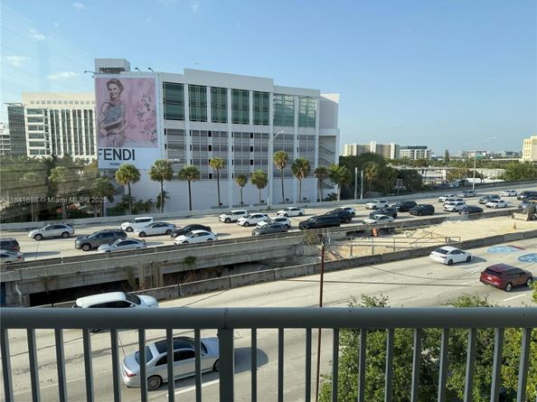 1350 NW 8th Ct A16, Miami FL 33136