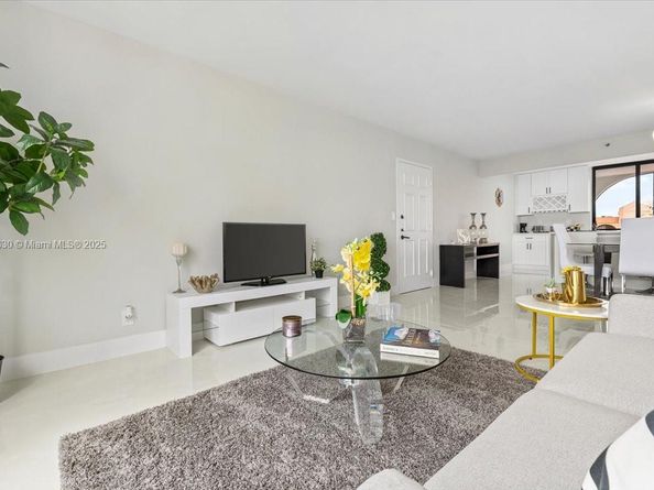 7129 Promenade Dr 801, Boca Raton FL 33433