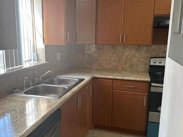 7344 SW 82nd St C115, Miami FL 33143