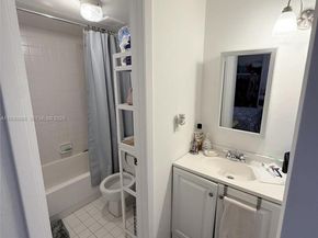 19715 SW 114th Ave 258, Miami FL 33157