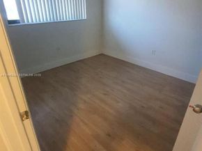 9885 Nob Hill Ct 9885, Sunrise FL 33351