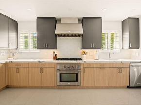 865 W 47th St, Miami Beach FL 33140