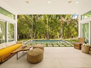 865 W 47th St, Miami Beach FL 33140