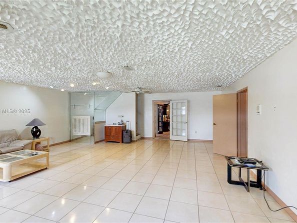 2420 NW 132nd St, Miami FL 33167