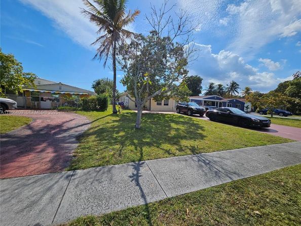 1232 NE 181st St, North Miami Beach FL 33162