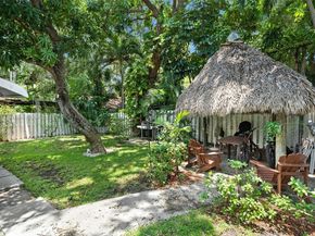 555 NE 70th St, Miami FL 33138