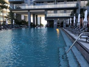 121 NE 34th St 1207, Miami FL 33137