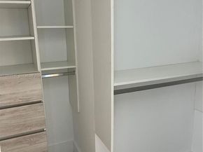 121 NE 34th St 1207, Miami FL 33137
