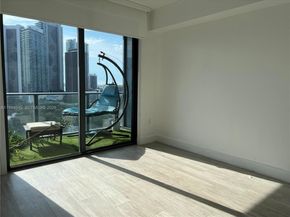 121 NE 34th St 1207, Miami FL 33137