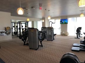 121 NE 34th St 1207, Miami FL 33137