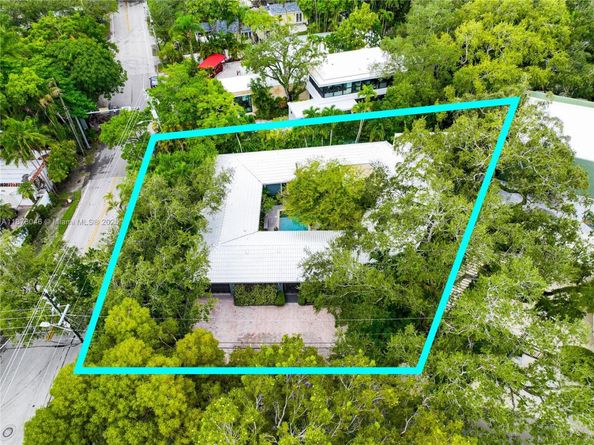 2101 Tigertail Ave, Miami FL 33133
