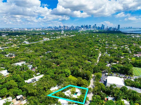 2101 Tigertail Ave, Miami FL 33133
