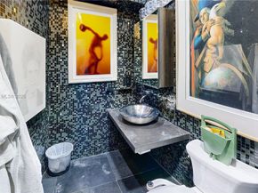 2101 Tigertail Ave, Miami FL 33133
