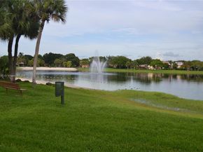 9727 Hammocks Blvd 207D, Miami FL 33196