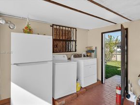 1701 SW 92nd Pl, Miami FL 33165