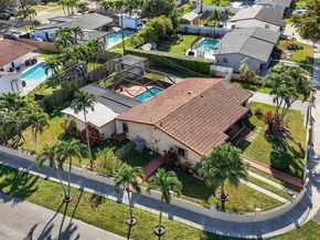 1701 SW 92nd Pl, Miami FL 33165