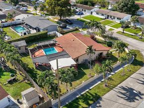 1701 SW 92nd Pl, Miami FL 33165