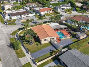 1701 SW 92nd Pl, Miami FL 33165