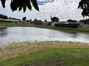 4559 Willow Pond Ct E, Palm Beach FL 33417