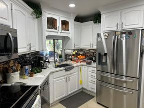 4559 Willow Pond Ct E, Palm Beach FL 33417