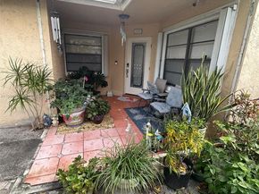 4559 Willow Pond Ct E, Palm Beach FL 33417