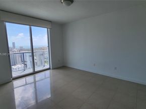 185 SW 7th St 3814, Miami FL 33130