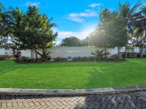 5561 NE 26th Ave, Fort Lauderdale FL 33308