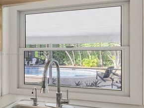 5561 NE 26th Ave, Fort Lauderdale FL 33308