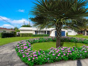 5561 NE 26th Ave, Fort Lauderdale FL 33308