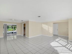 5561 NE 26th Ave, Fort Lauderdale FL 33308